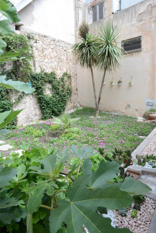 Old Town Secret Garden Apartment Alghero Exterior photo